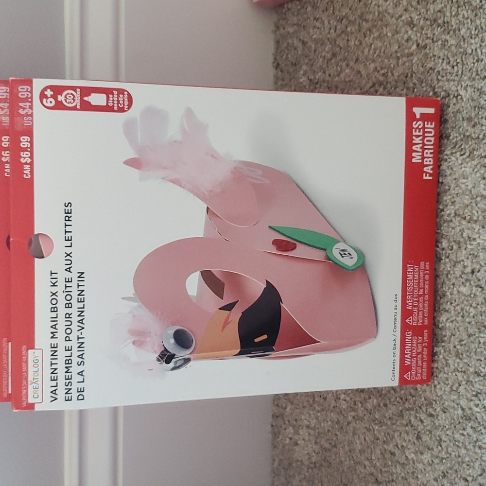 VALENTINE MAILBOX - Picture 1 of 4
